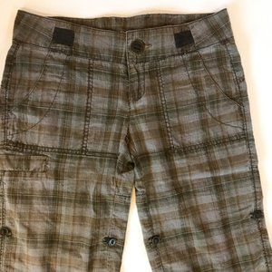 Free People Plaid Bernuda Shorts w/ rolled up Hem